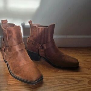 True Craft Brown Suede Women's Heeled Ankle Boots